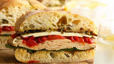 grilled-roasted-red-pepper,-pesto,-&-turkey-sandwiches