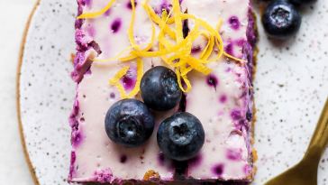 blueberry-cheesecake-bars