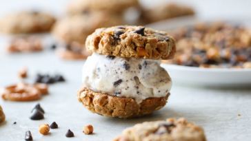 sweet-&-salty-ice-cream-sandwiches