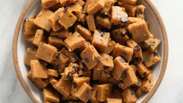 vegan-cookie-dough-bites