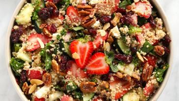 strawberry-quinoa-salad
