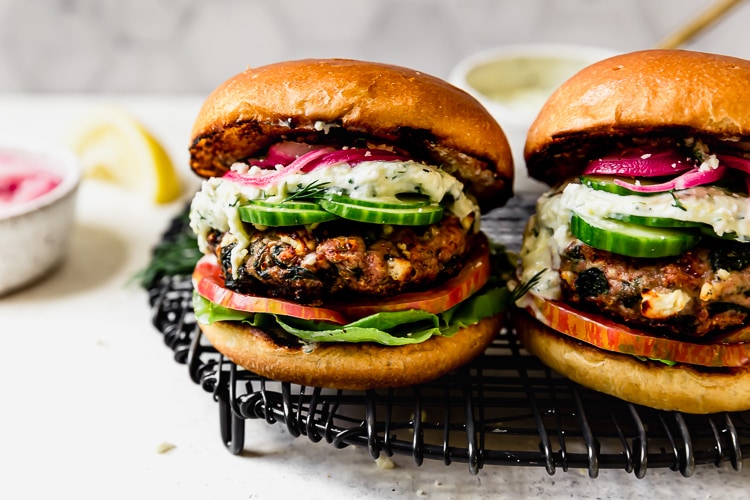 feta-spinach-grilled-turkey-burgers