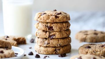 paleo-chocolate-chip-cookies-(vegan)