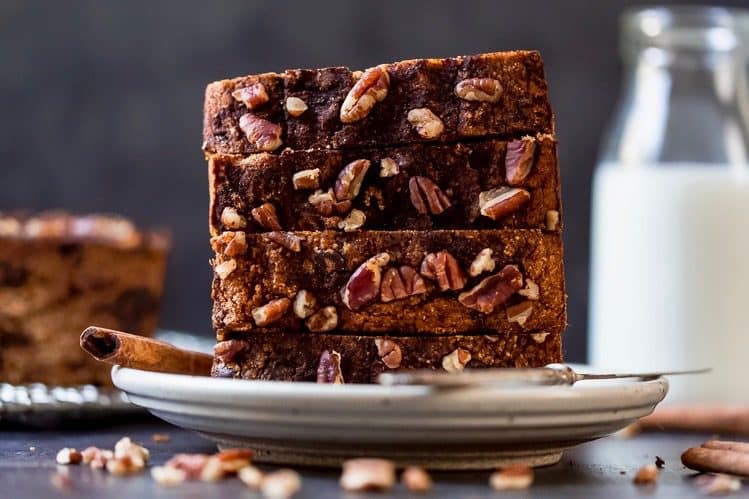 paleo-pumpkin-bread-with-chocolate-chips