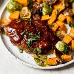 sheet-pan-mini-meatloaf-with-vegetables