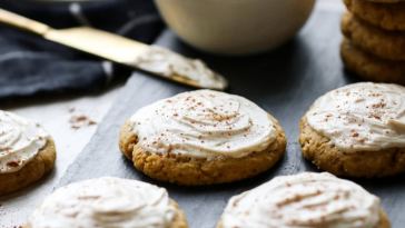soft-pumpkin-cookies-with-cream-cheese-frosting