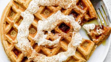 cinnamon-roll-waffles