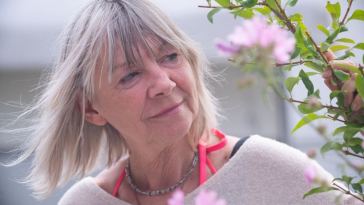 stress urinary incontinence (SUI)