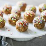 birthday-cake-energy-bites-(no-bake)