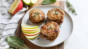 turkey-sausage-patties-with-apple
