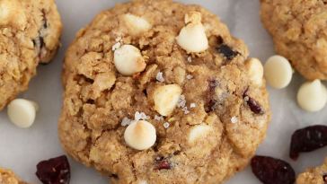 white-chocolate-cranberry-oatmeal-cookies