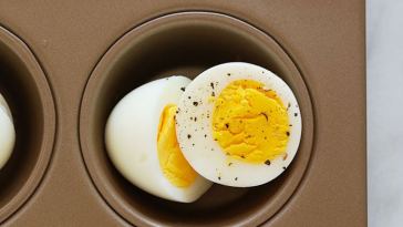 easy-hard-boiled-eggs-(in-oven)
