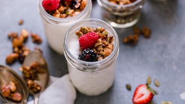 paleo-granola-with-honey-and-cinnamon