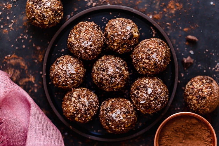 cherry-chocolate-energy-bites-(no-bake)