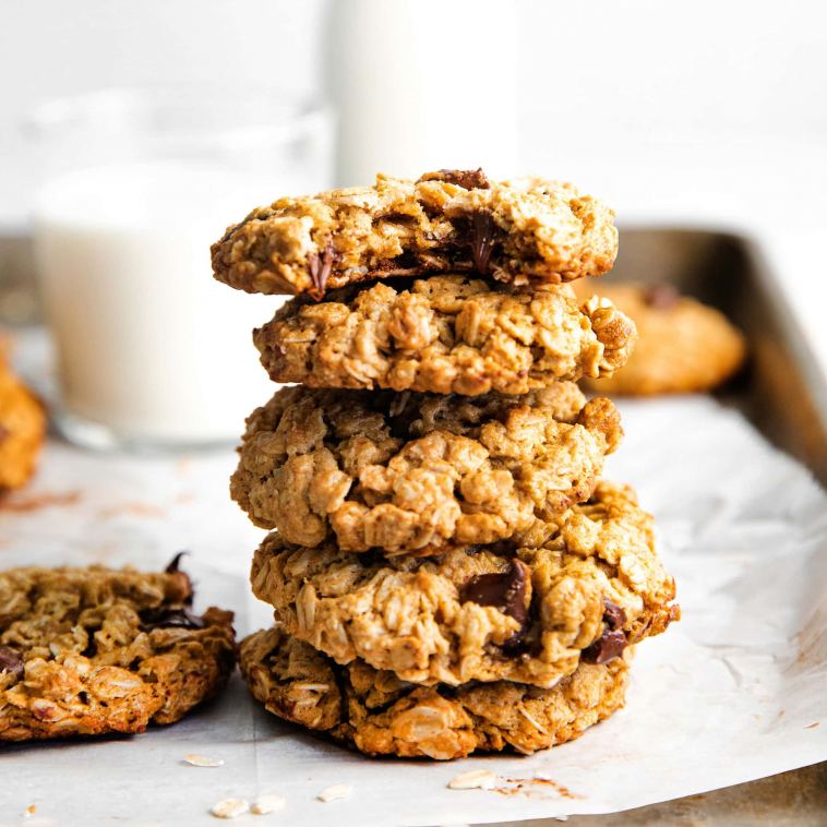 peanut-butter-oatmeal-cookies