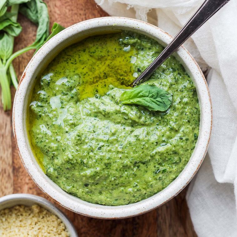 easy-vegan-pesto