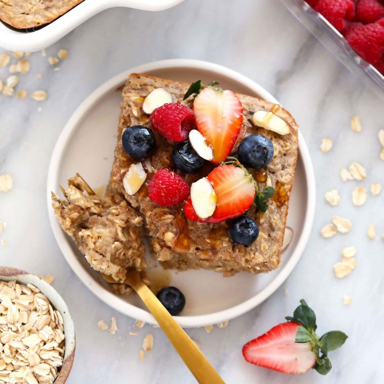 best-baked-oatmeal-(+-15-baked-oatmeal-recipes)
