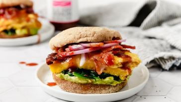make-ahead-freezer-breakfast-sandwiches