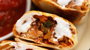 easy-shredded-chicken-burritos