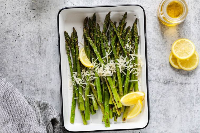 grilled-asparagus-with-parmesan