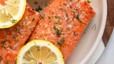 lemon-butter-pan-seared-salmon