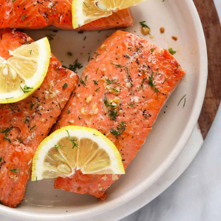 lemon-butter-pan-seared-salmon