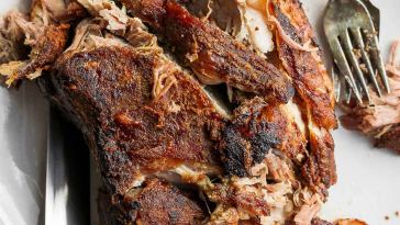 slow-roasted-pork-shoulder-(best-pork-shoulder-recipe)