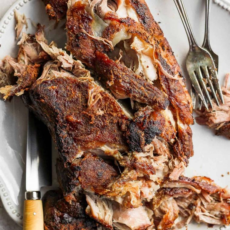 slow-roasted-pork-shoulder-(best-pork-shoulder-recipe)