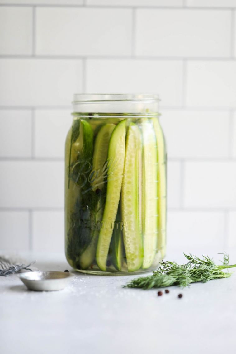 easy-refrigerator-pickles