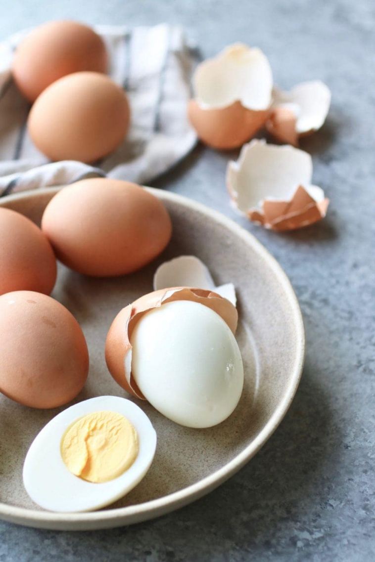 how-to-make-easy-peel-hard-boiled-eggs