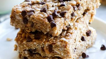 homemade-chocolate-chip-clif-bars