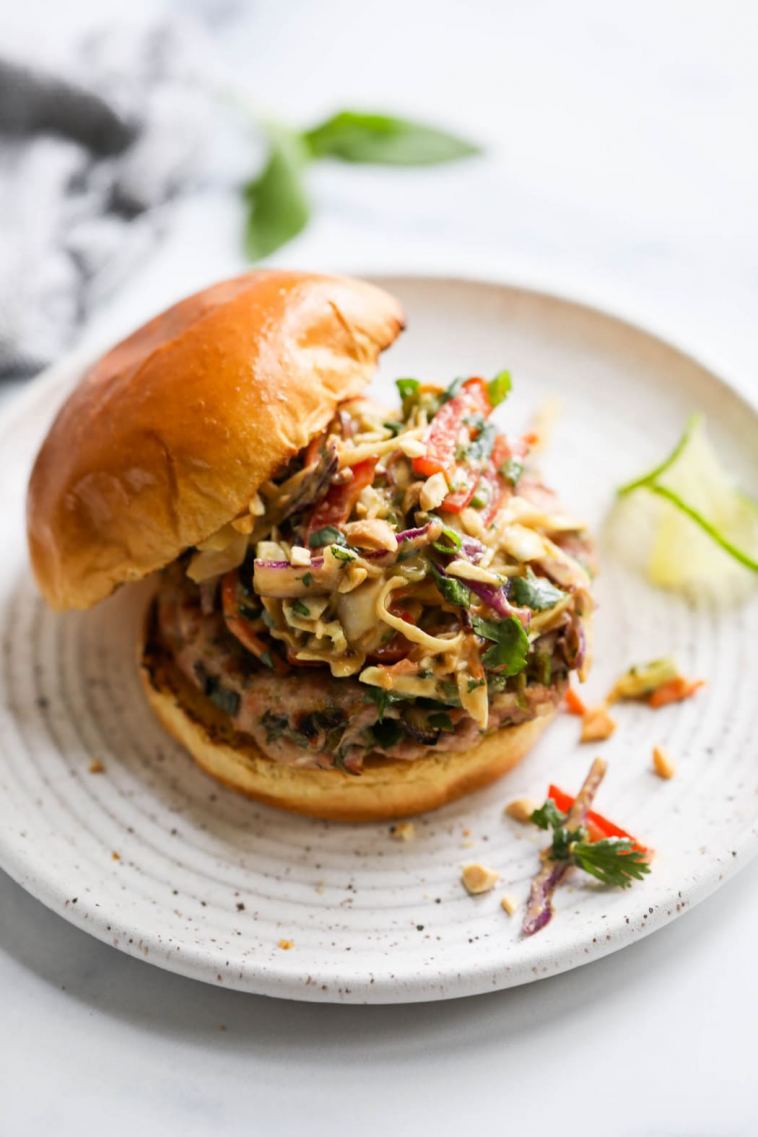 grilled-pork-burgers-with-creamy-thai-inspired-slaw