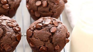 healthy-chocolate-muffins