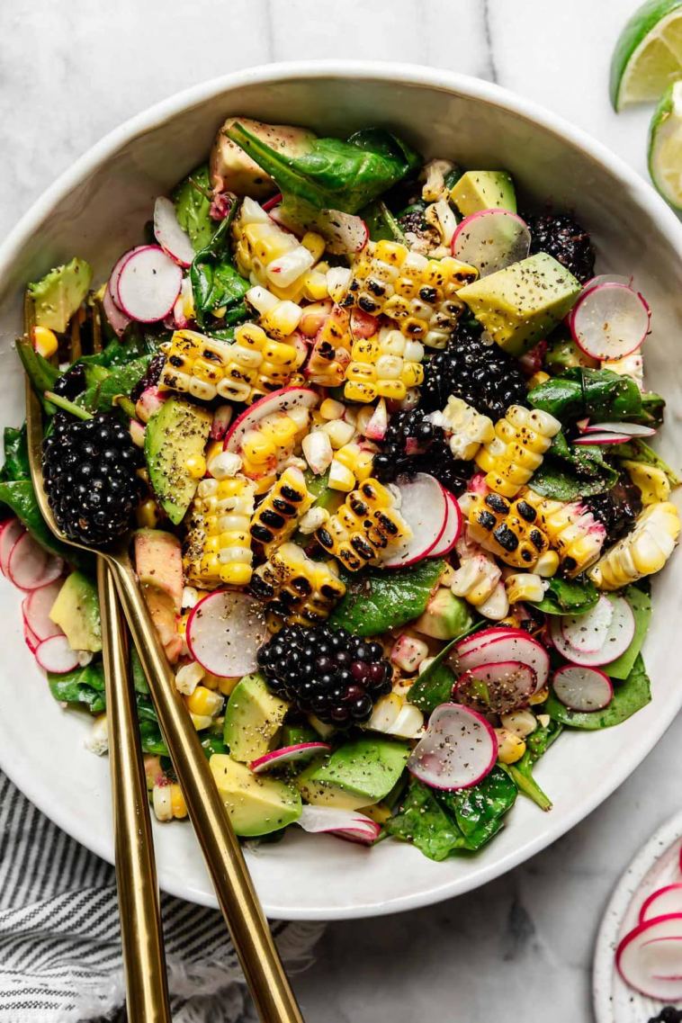 grilled-corn-salad-with-blackberries