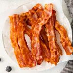 how-to-cook-bacon-on-the-stove