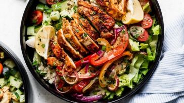 easy-sheet-pan-chicken-shawarma-bowls-with-veggies
