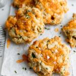 gluten-free-garlic-cheddar-biscuits-(red-lobster-biscuit-copycat)