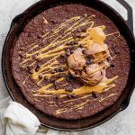 flourless-chocolate-skillet-cake