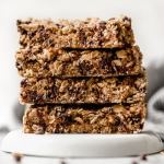 5-ingredient-healthy-peanut-butter-granola-bars-(5-min-prep)