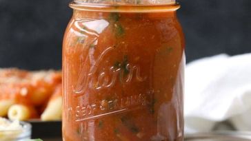 homemade-roasted-tomato-sauce
