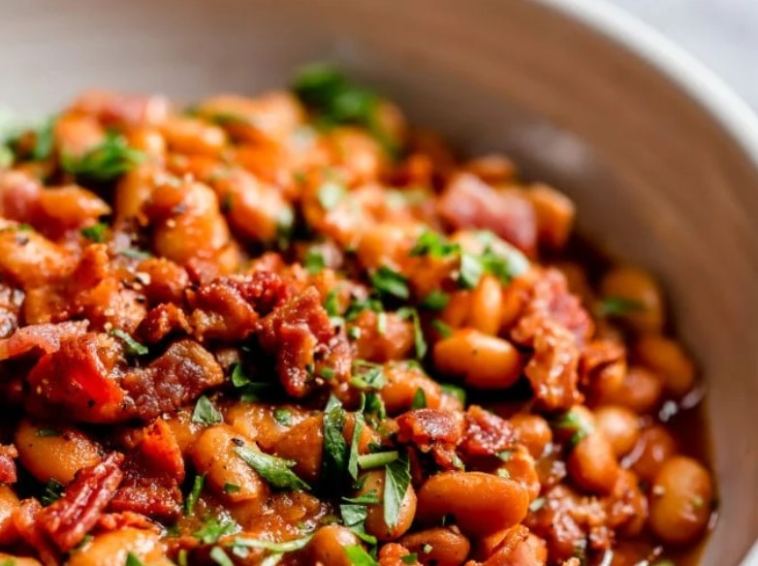 slow cooked baked beans