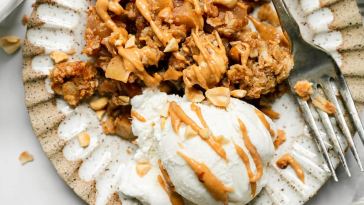 peanut-butter-apple-crumble-(gluten-free,-dairy-free)