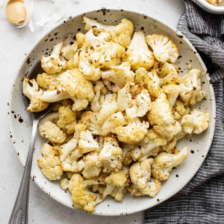 garlic-roasted-cauliflower