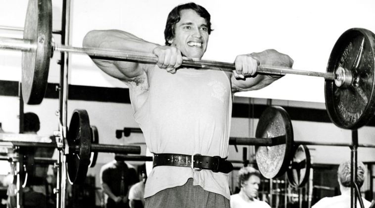 arnold-schwarzenegger-shares-one-of-his-important-old-school-shoulder-building-tips