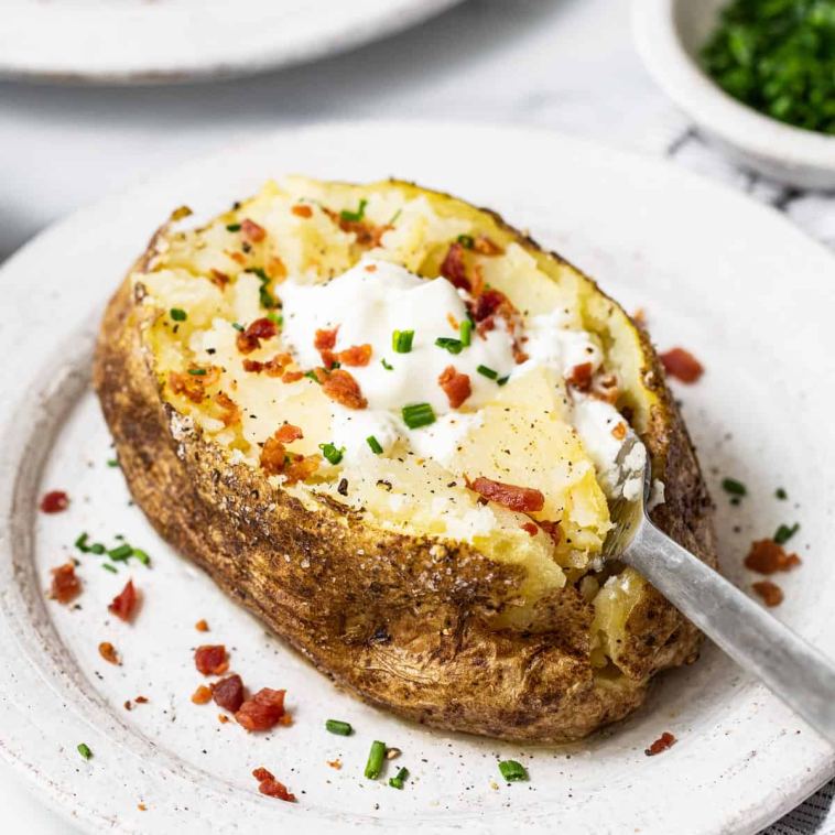 microwave-baked-potato