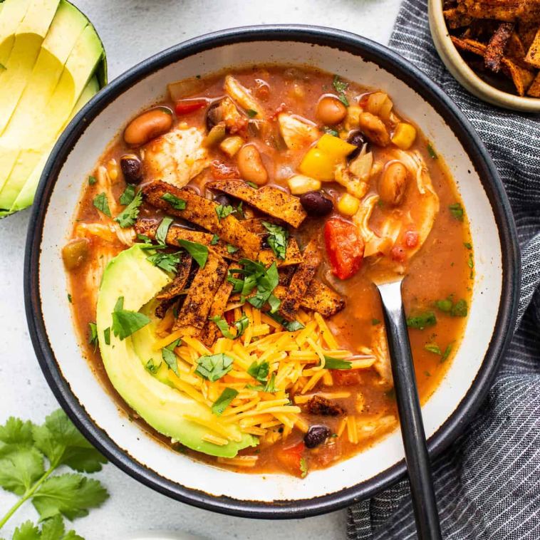 slow-cooker-chicken-tortilla-soup