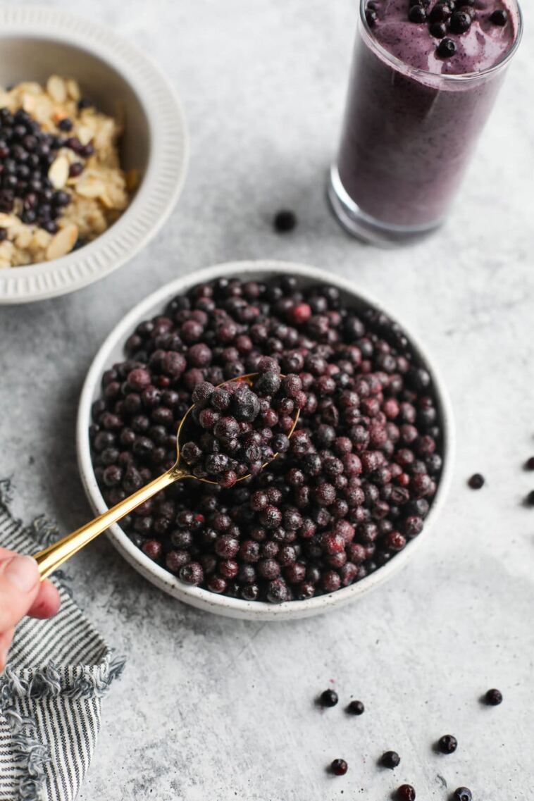 wild-blueberries:-5-reasons-to-eat-them-for-health