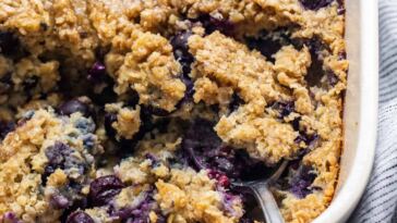 blueberry-muffin-baked-oatmeal