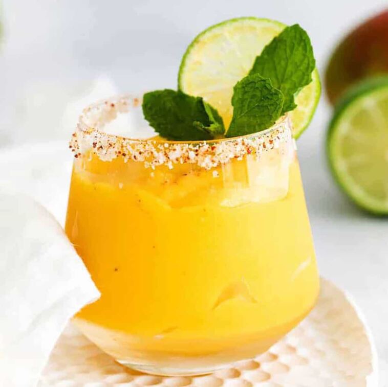 frozen-mango-margarita
