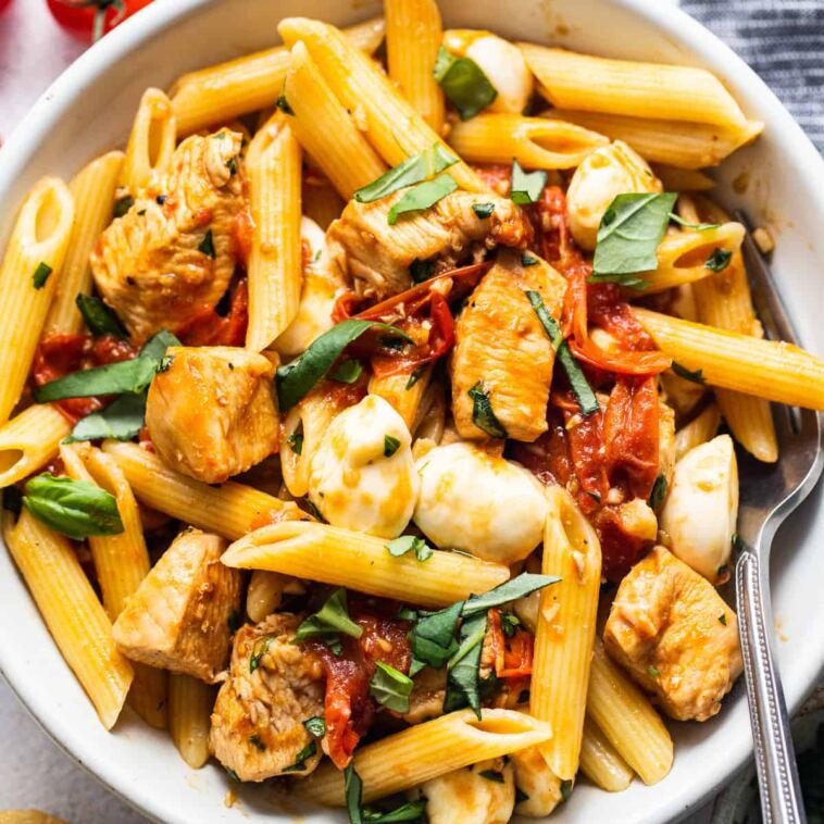chicken-caprese-pasta